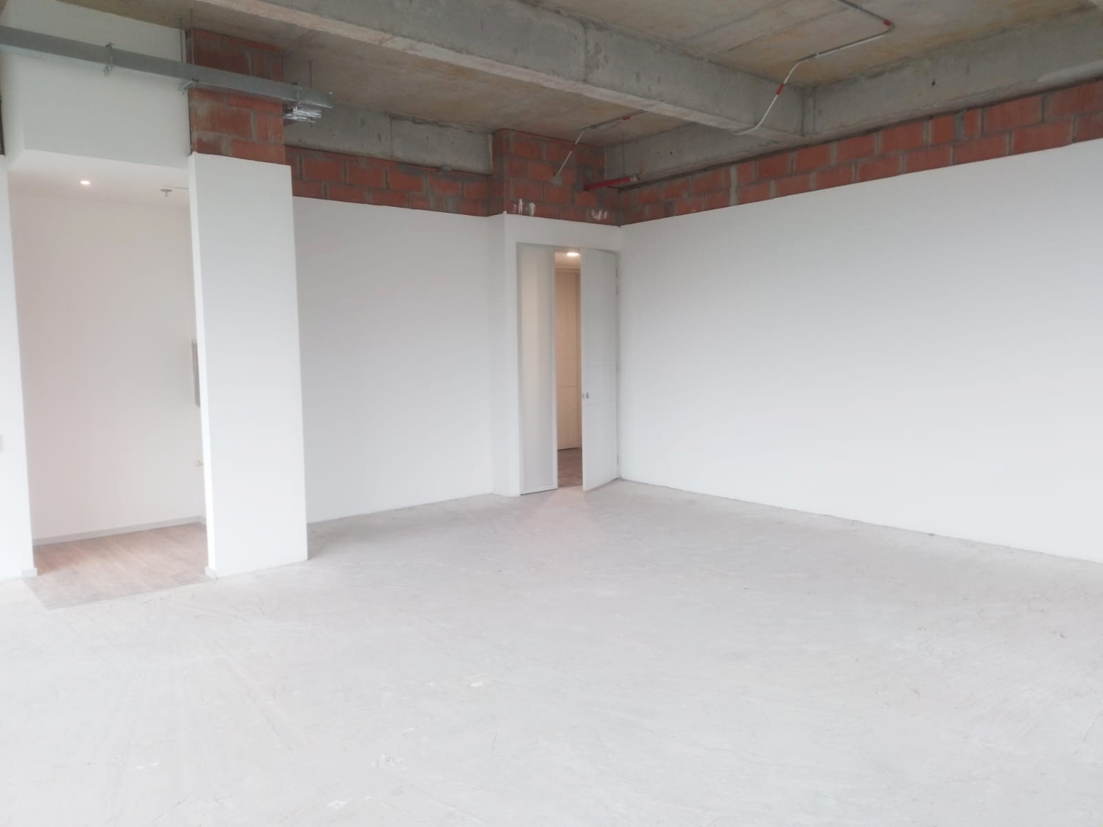 Oficina en arriendo en La Florida, Medellín, 69 m² · foto 6 de 14