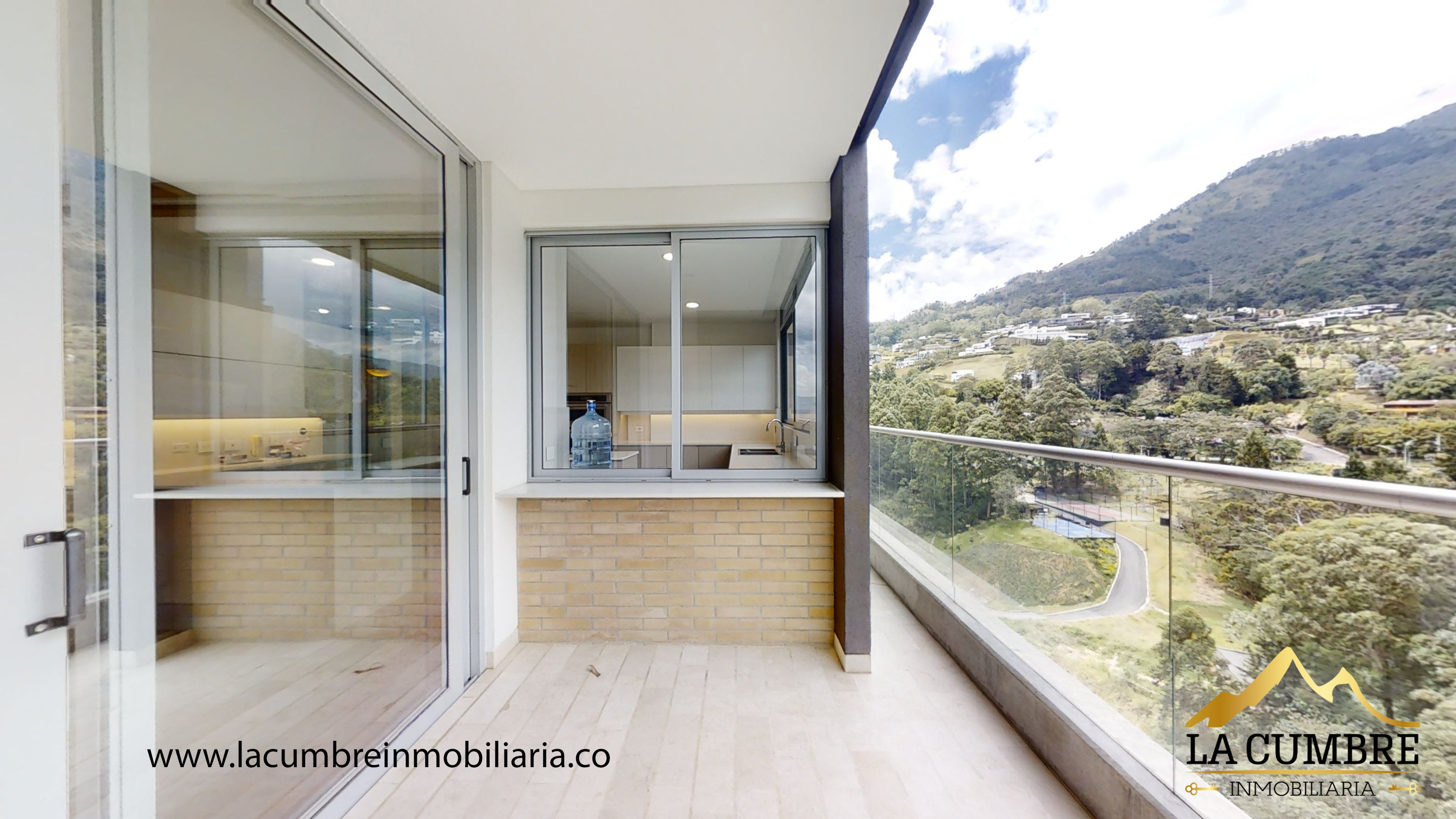 Apartamento en arriendo en El Poblado, Medellín · foto 9 de 18