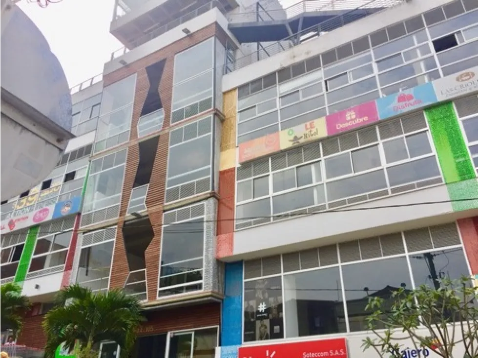 Local en venta en Campo Valdes No.2, Medellín, 35 m² · foto 3 de 6