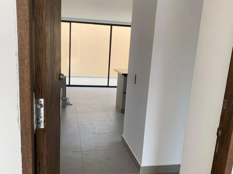 Casa de 3 alcobas en venta en El Porvenir, Rionegro, 220 m² · foto 8 de 11
