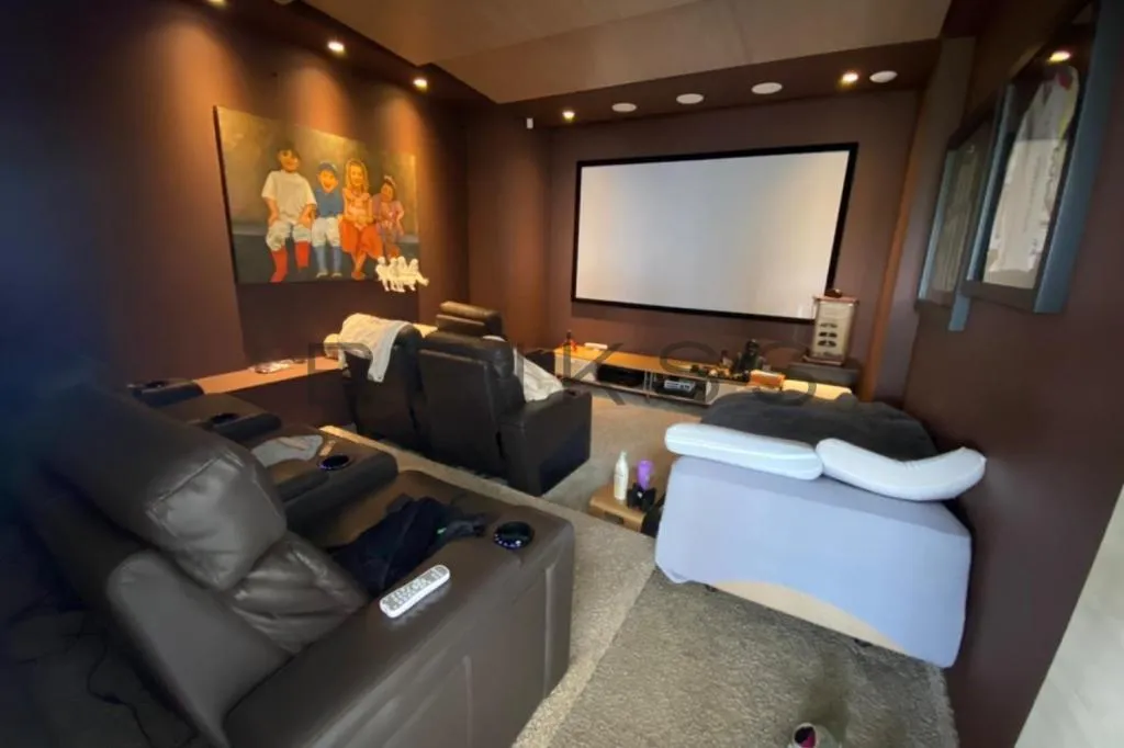Casa de 5 alcobas en venta en Vía Las Palmas, Envigado, 1534 m² · foto 12 de 21