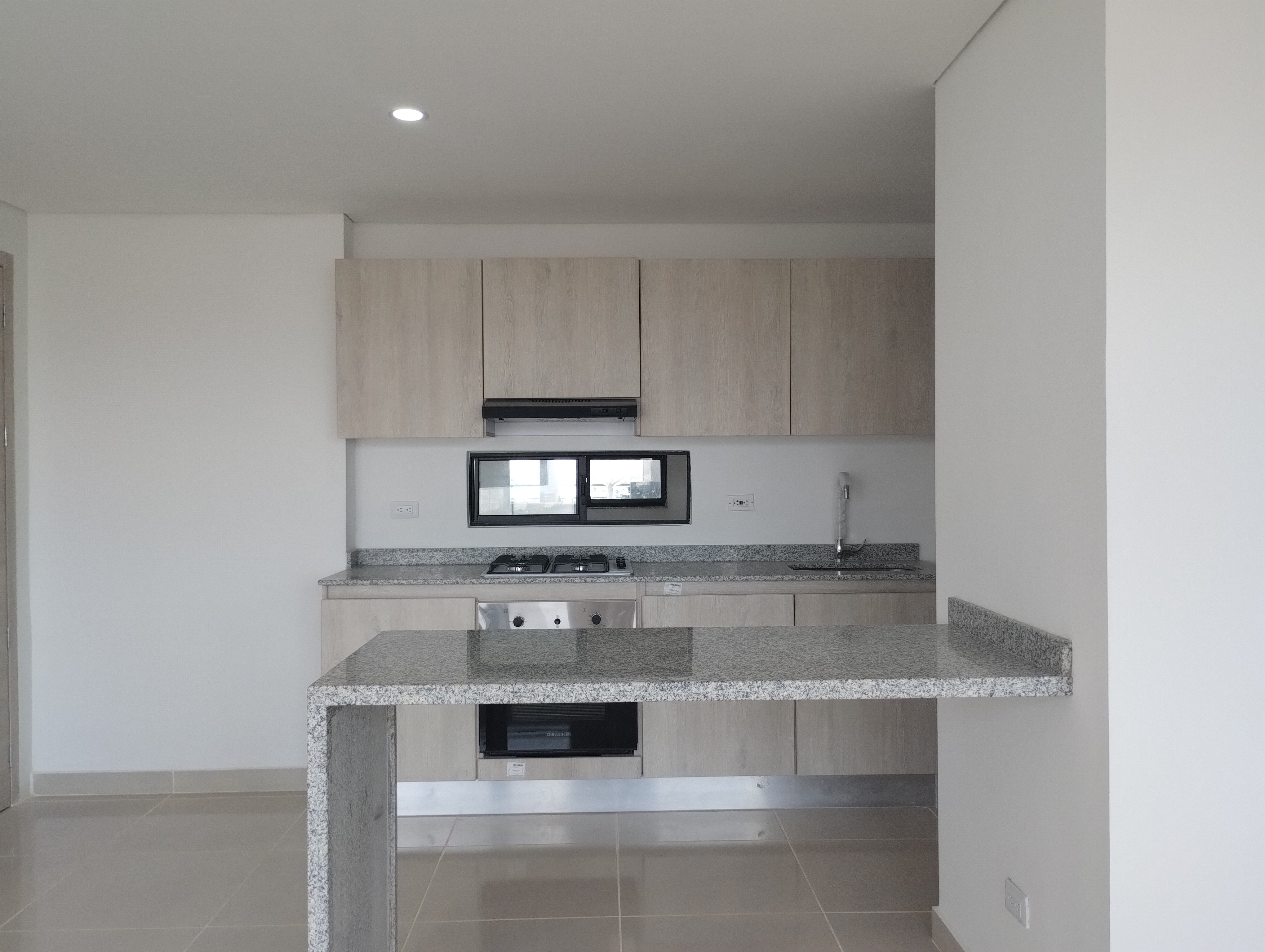 Apartamento de 3 alcobas en arriendo en San Francisco, Barranquilla, 92 m² · foto 2 de 11