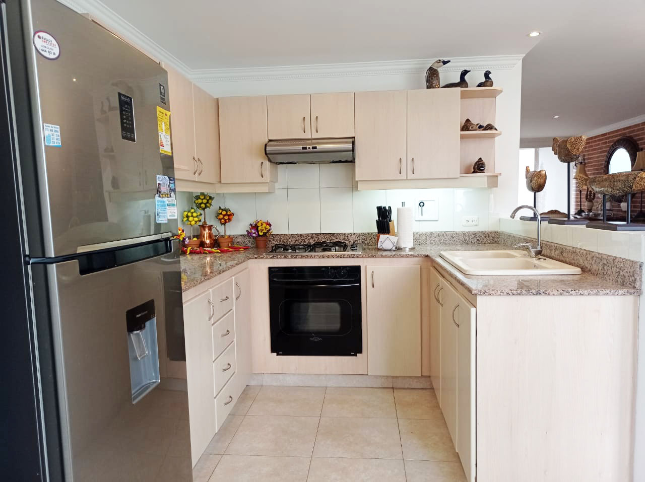 Apartamento en arriendo en Loma De Los Gonzalez, Medellín · foto 9 de 20