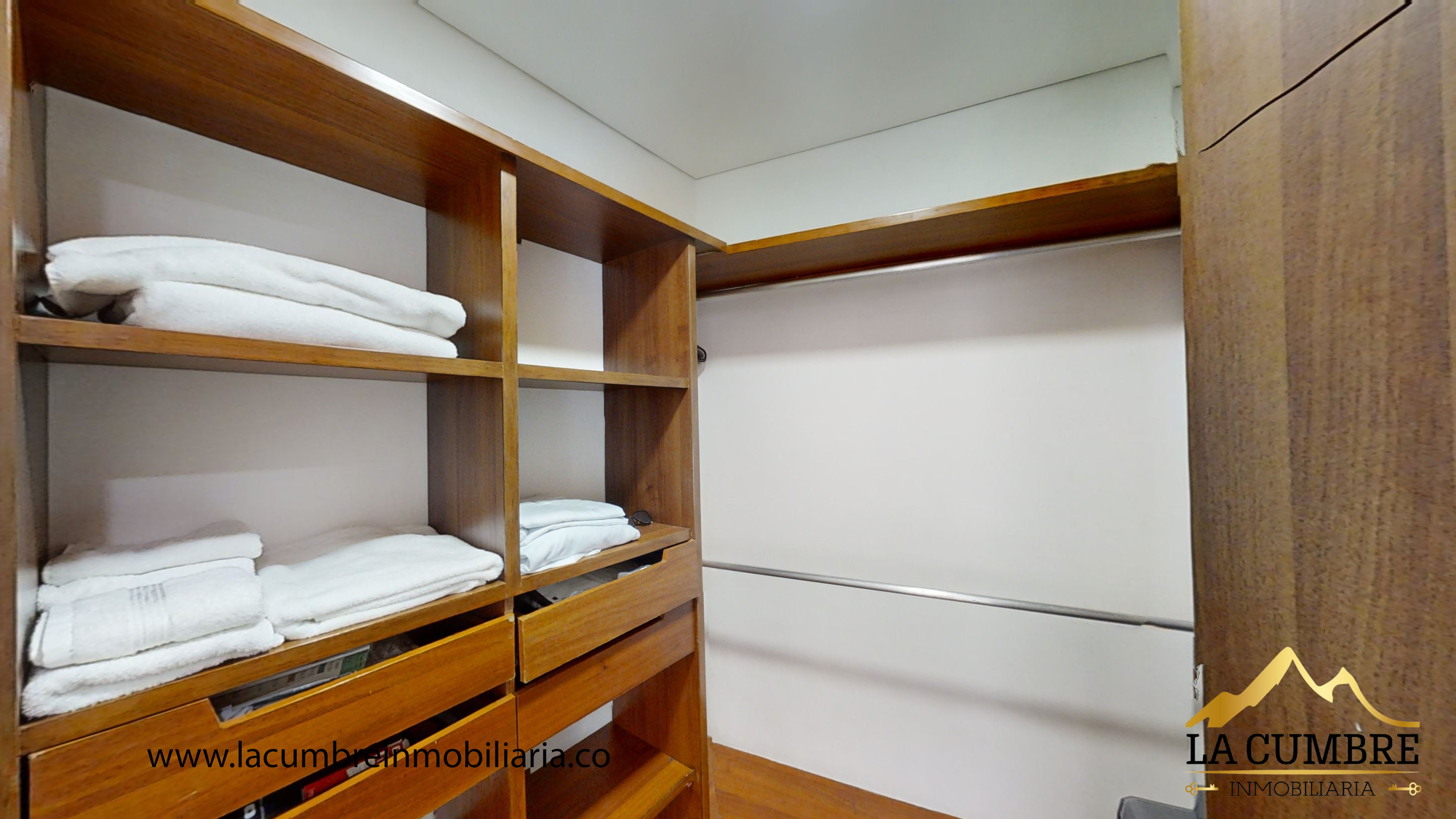 Apartamento en arriendo en El Tesoro, Medellín · foto 11 de 14