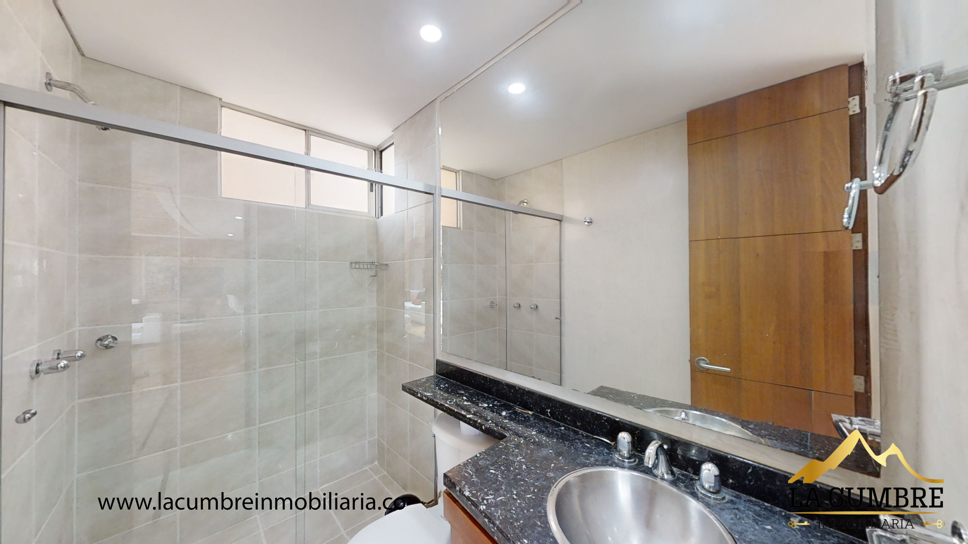 Apartamento en arriendo en El Tesoro, Medellín · foto 13 de 14