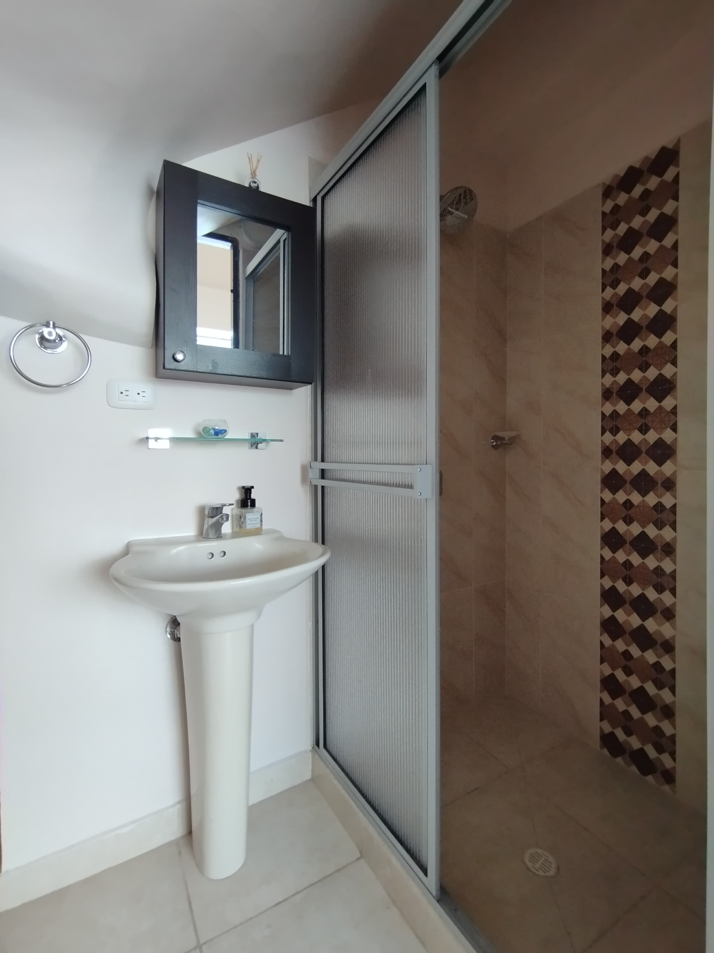 Apartamento en venta en Sector Plaza De Bolivar, Pereira · foto 5 de 18