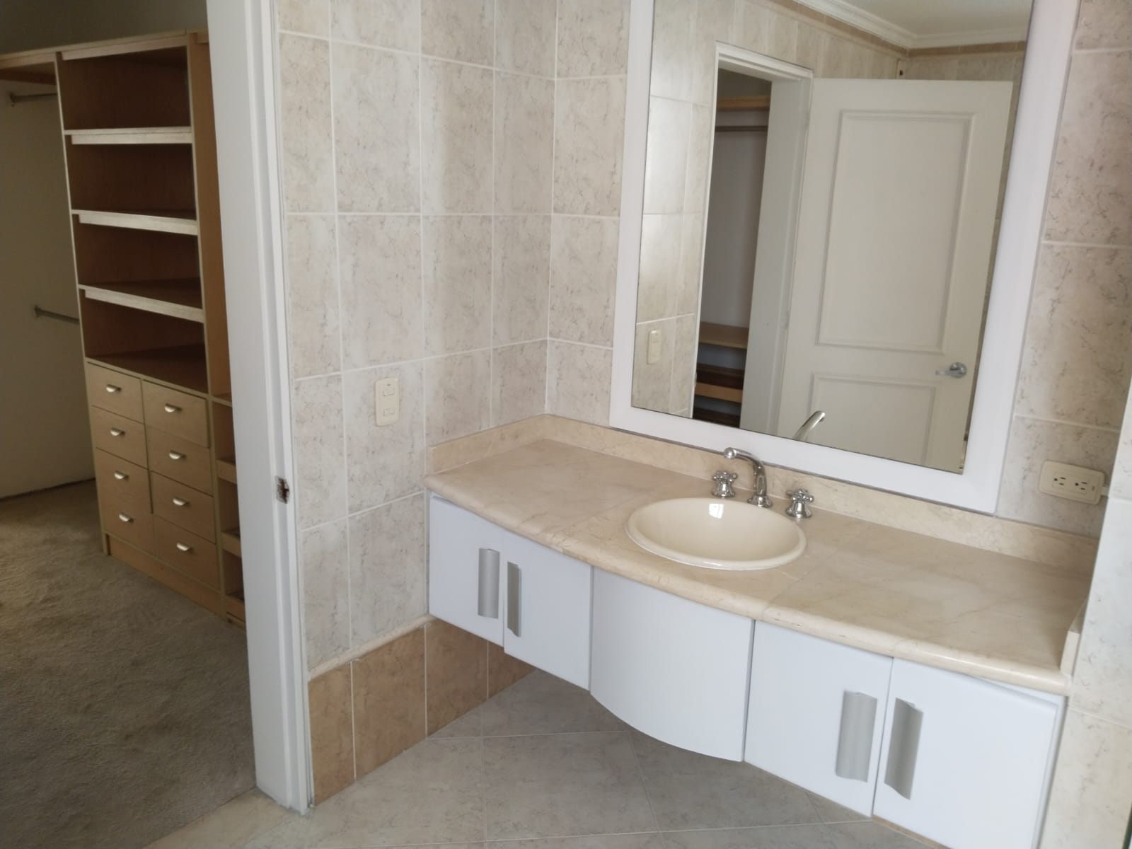 Casa en venta en Altos De La Colina, Bogotá · foto 22 de 24