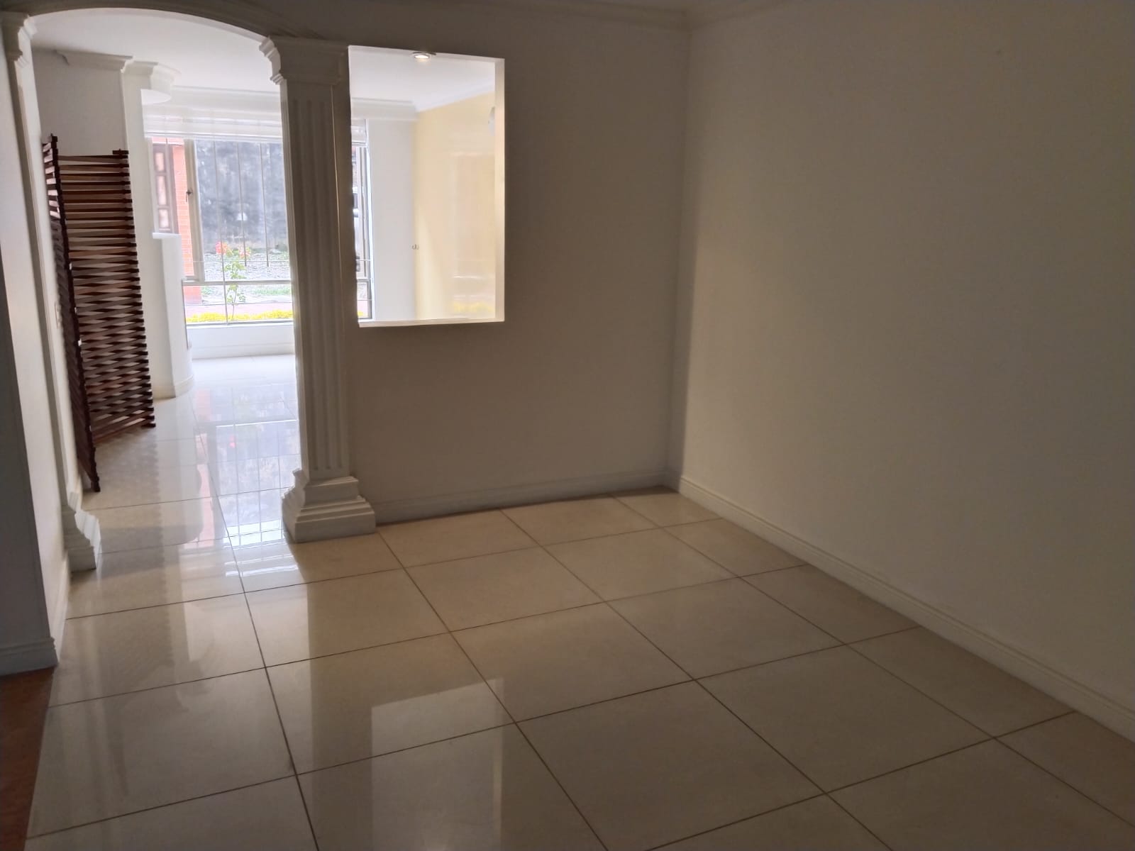 Casa en venta en Altos De La Colina, Bogotá · foto 2 de 24