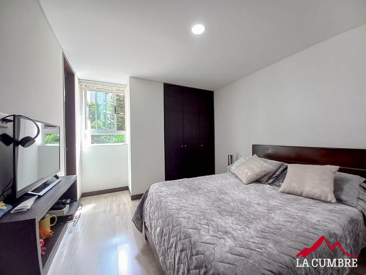 Apartamento de 3 alcobas en venta en Santa Maria De Los Angeles, Medellín, 134 m² · foto 11 de 12