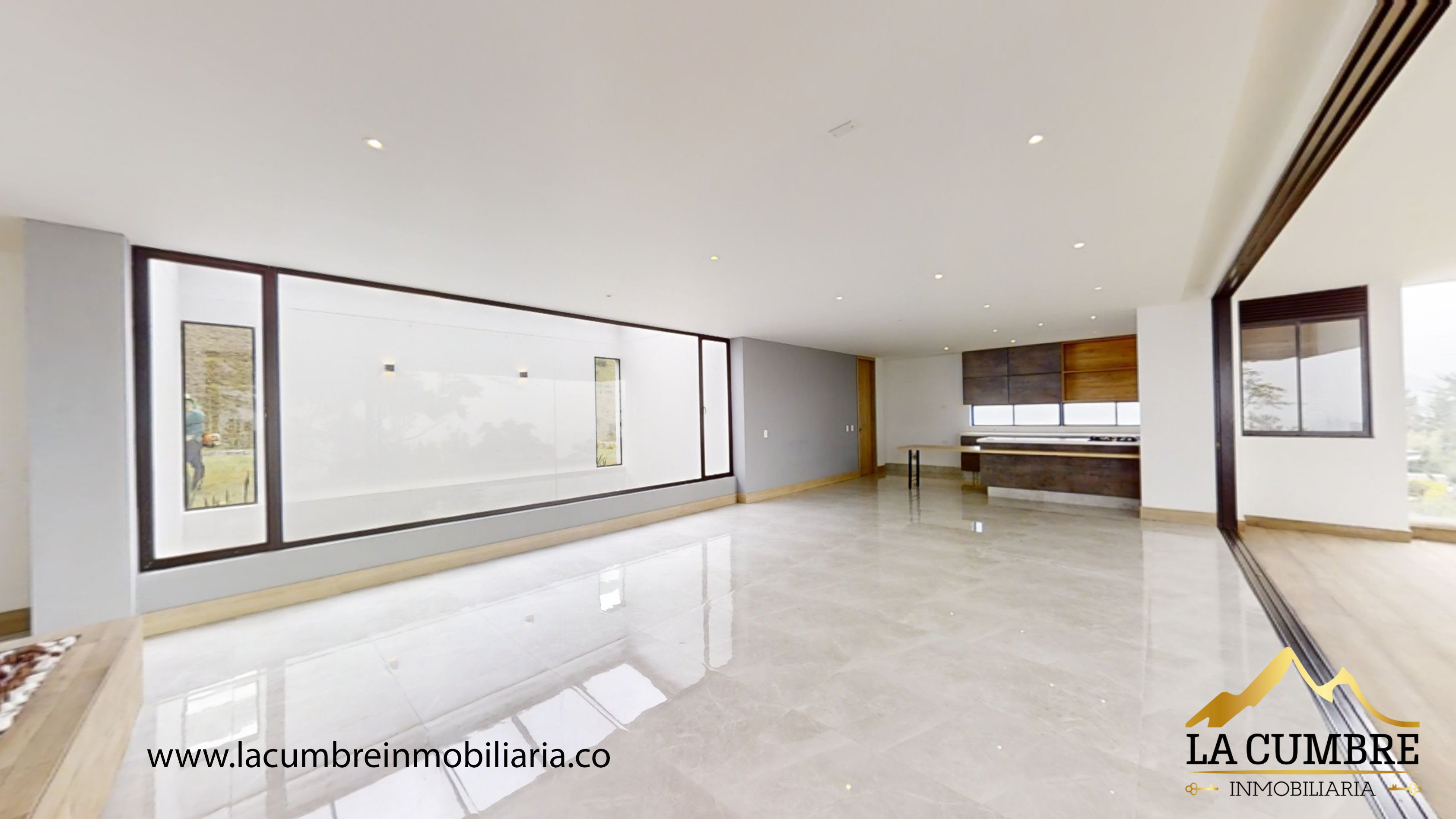4BR House in Loma del Chocho (400 m²) - 2