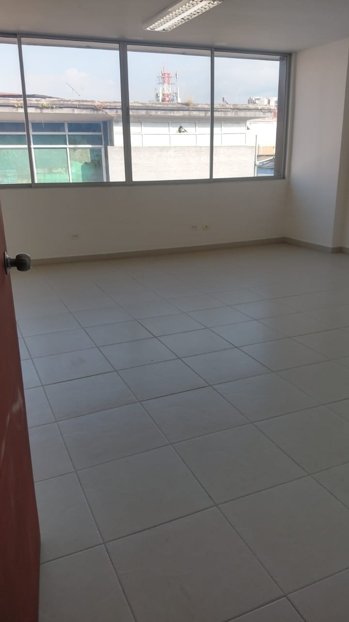 Oficina en arriendo en Centro, Bucaramanga, 25 m² · foto 6 de 9