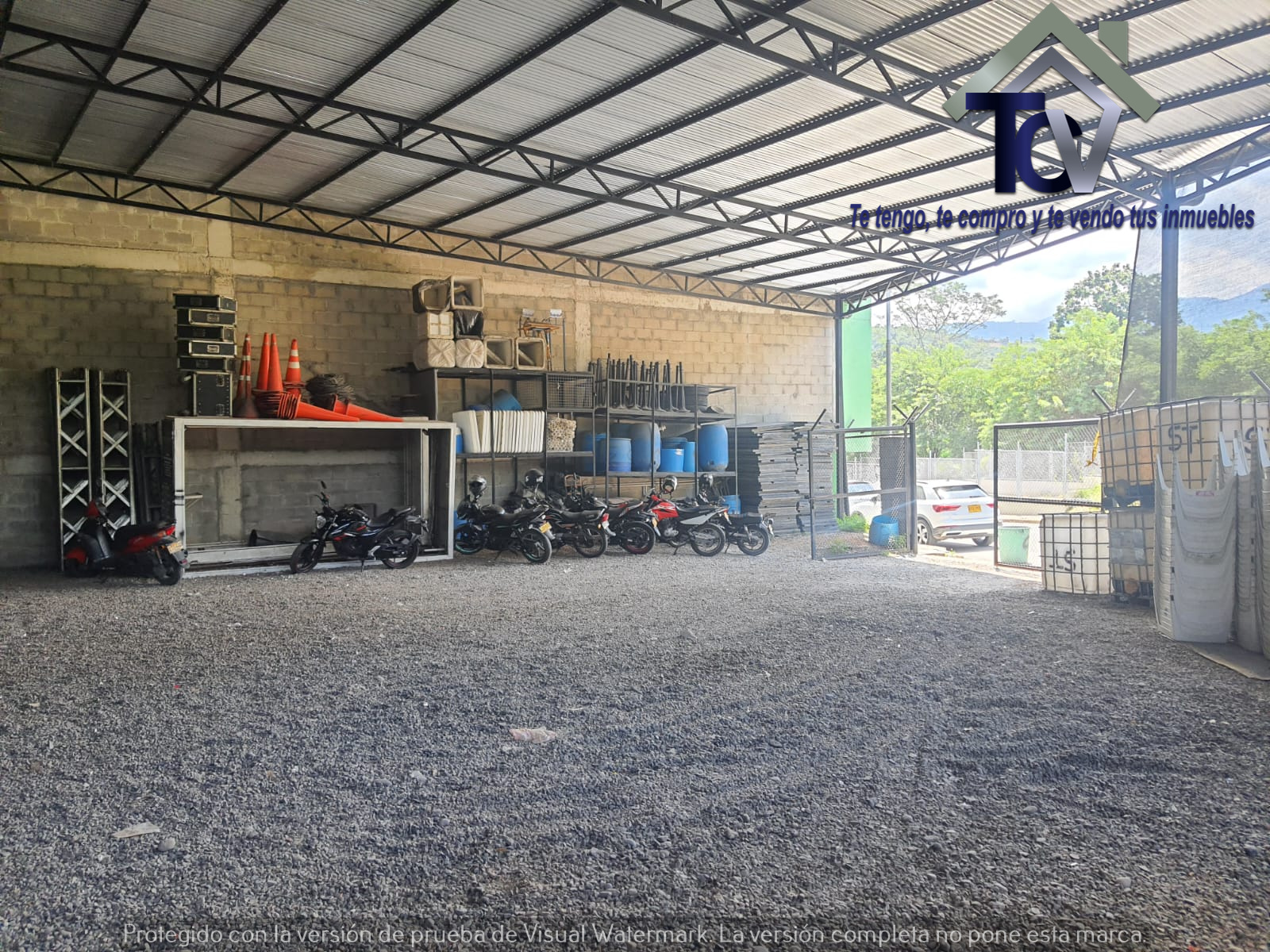 Bodega en venta en San Antonio Del Carrizal, Girón, 400 m² · foto 4 de 5
