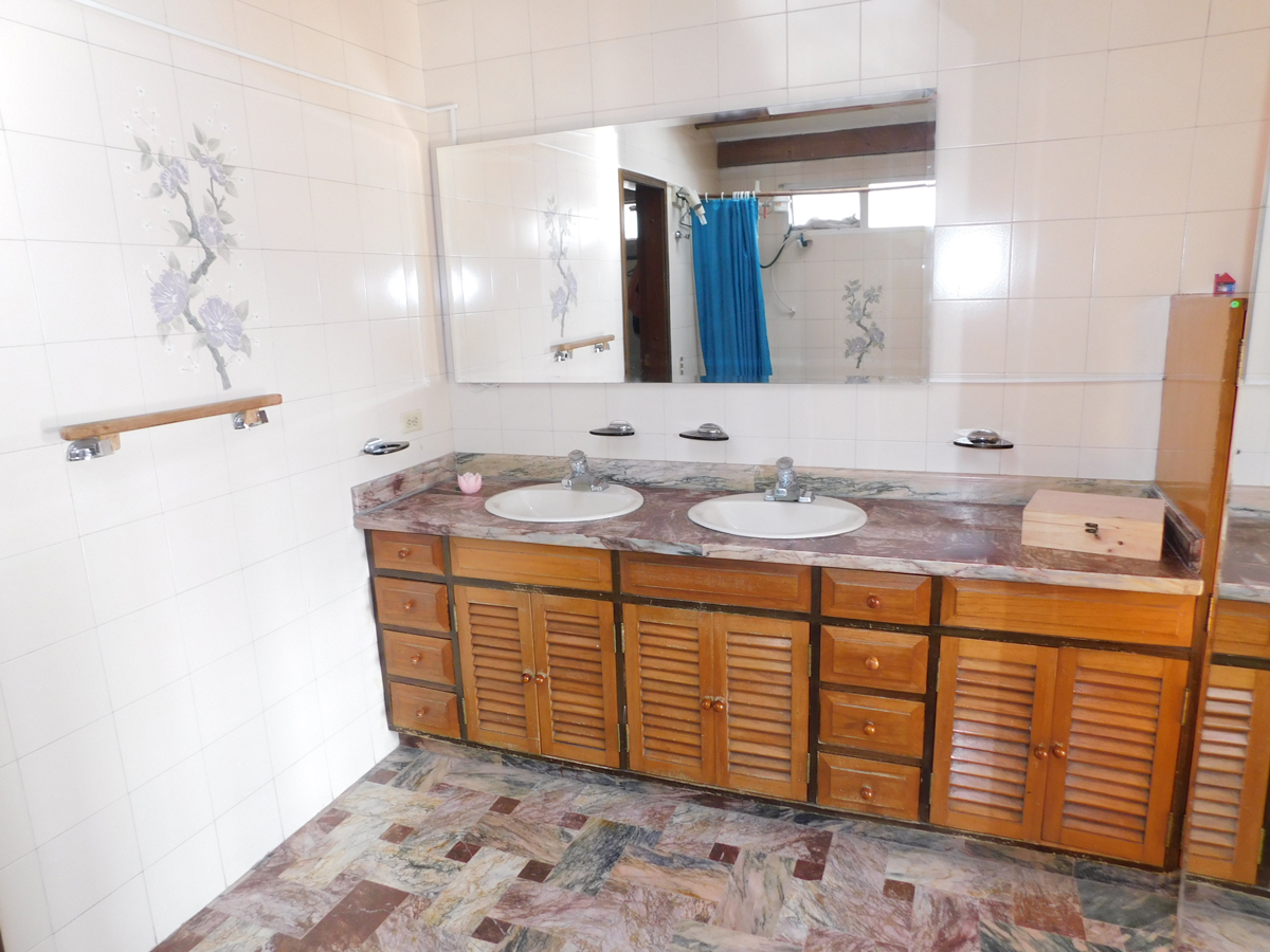 Apartamento de 5 alcobas en venta en Niza Norte, Bogotá, 211 m² · foto 11 de 20