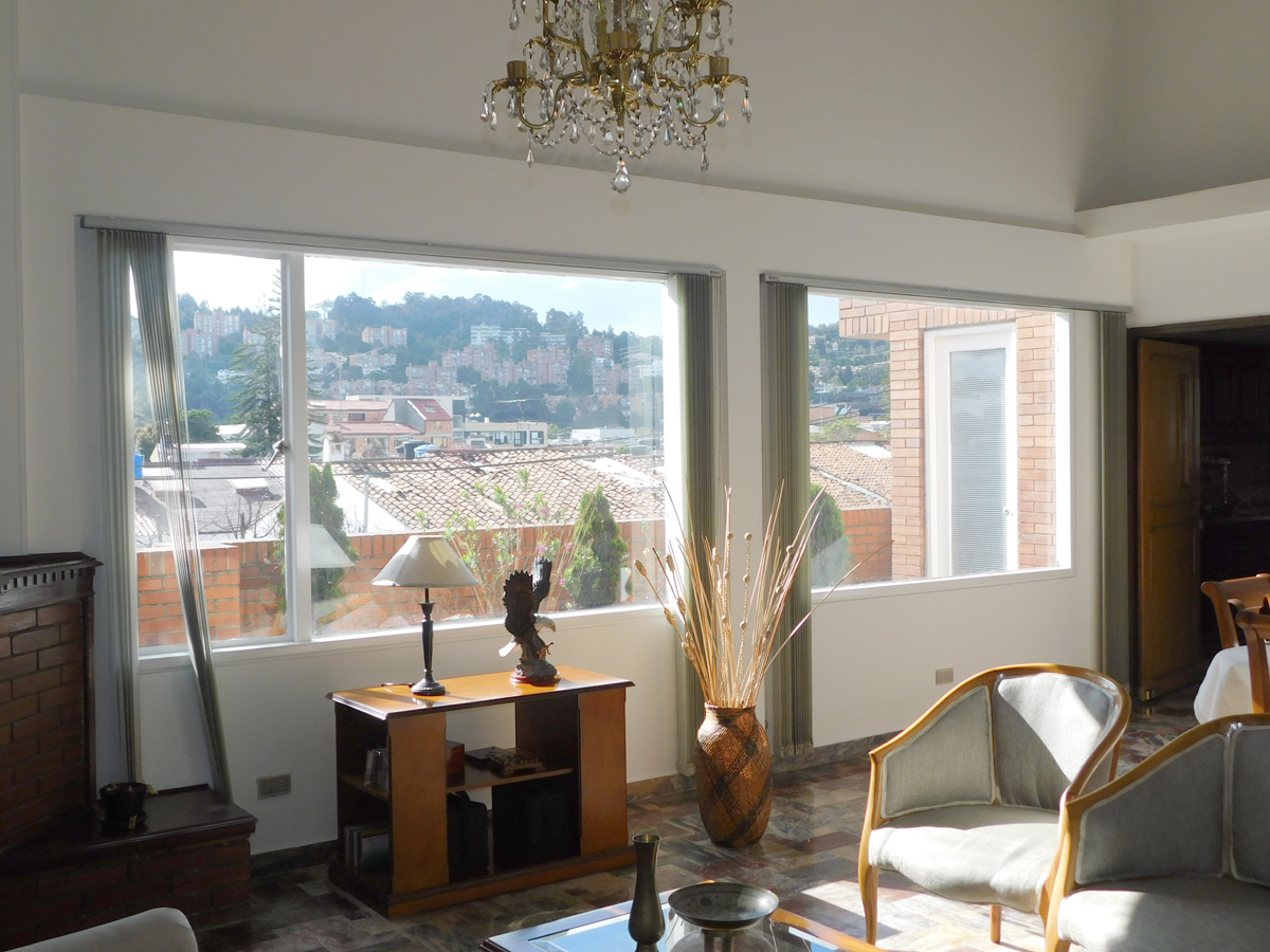 Apartamento de 5 alcobas en venta en Niza Norte, Bogotá, 211 m² · foto 3 de 20