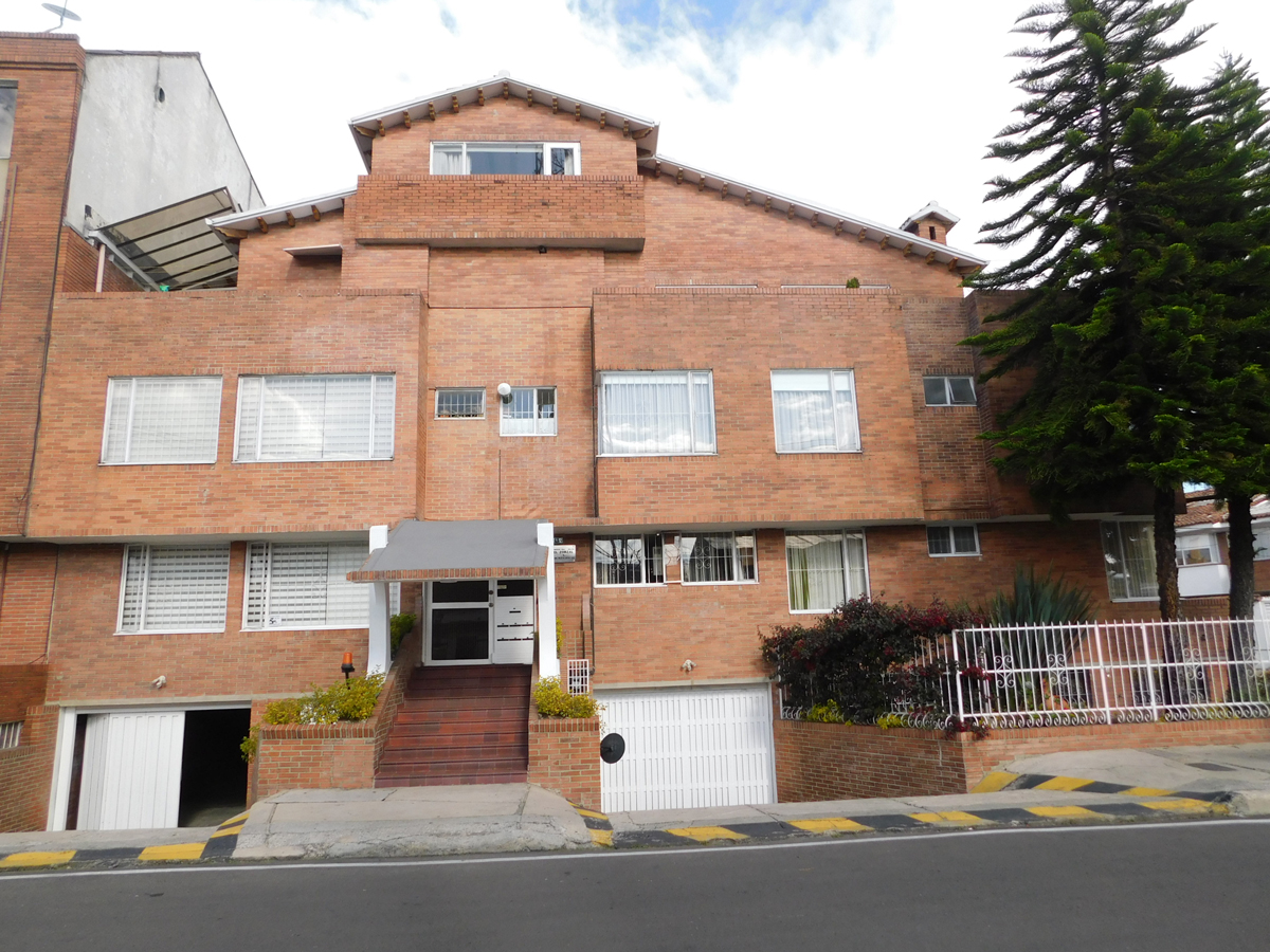 Apartamento de 5 alcobas en venta en Niza Norte, Bogotá, 211 m² · foto 6 de 20
