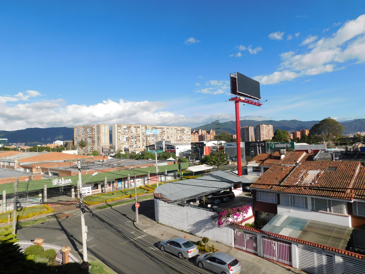 Apartamento de 5 alcobas en venta en Niza Norte, Bogotá, 211 m² · foto 20 de 20