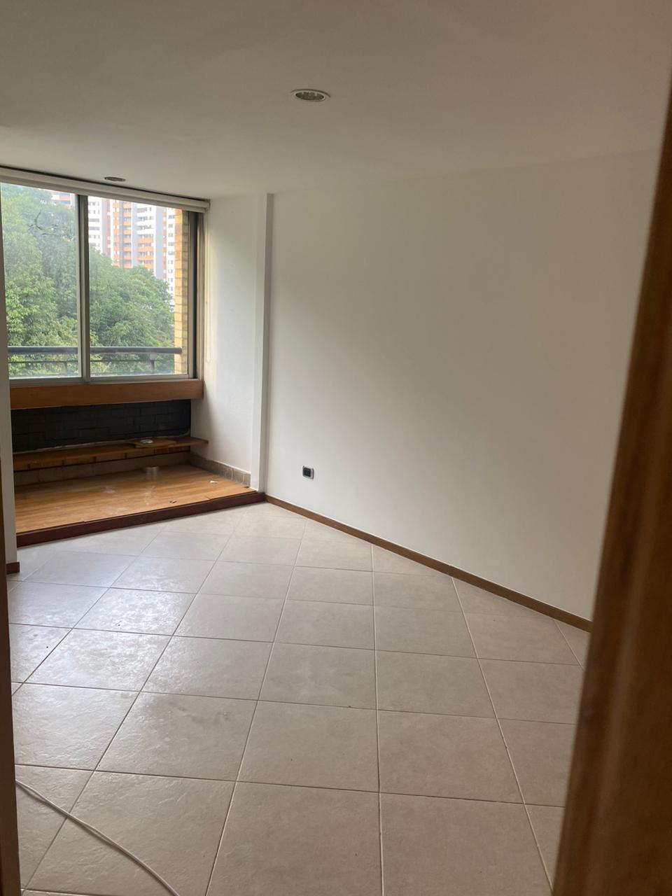 Apartamento de 3 alcobas en venta en Aves Maria, Sabaneta, 100 m² · foto 20 de 24