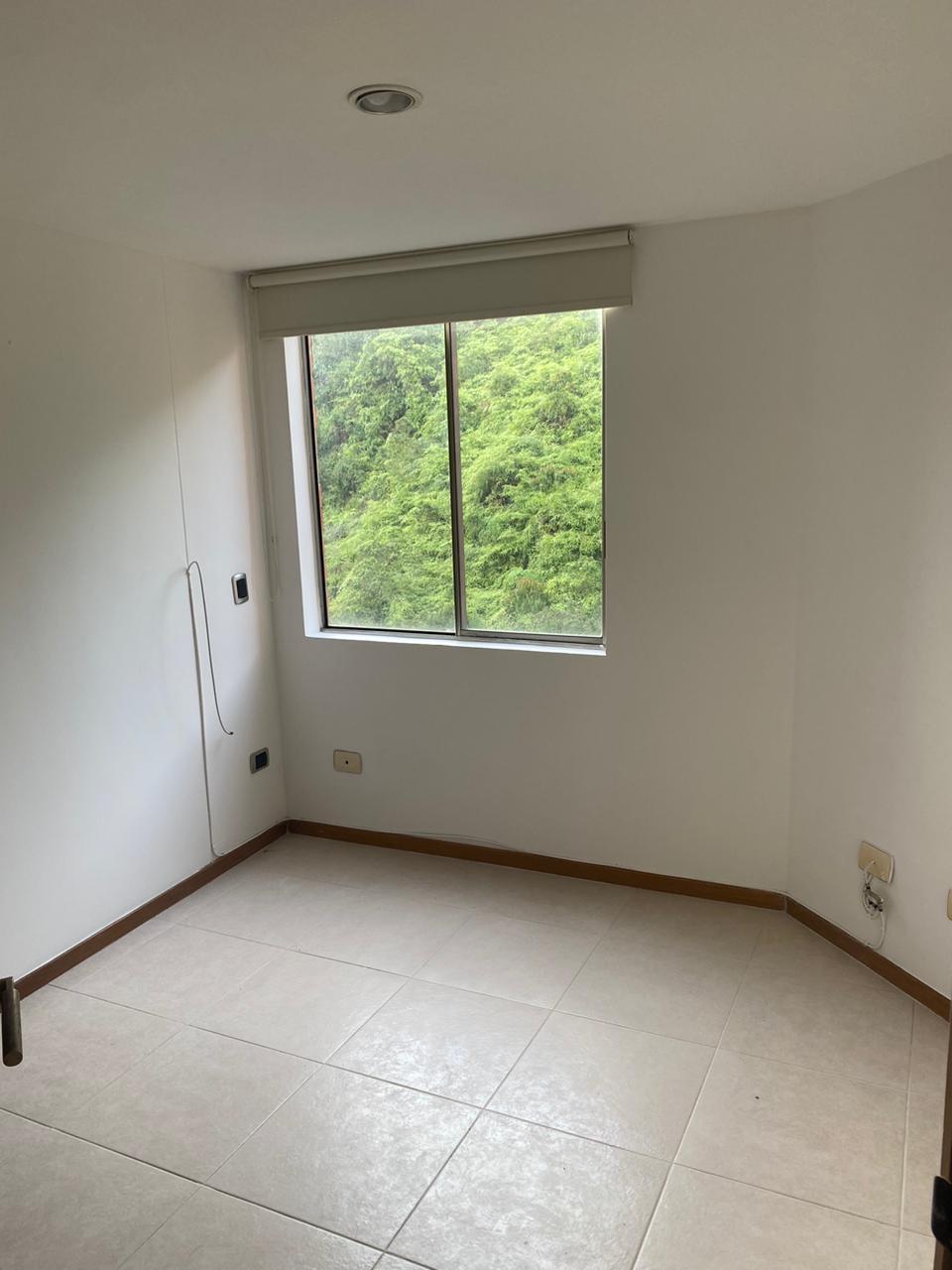 Apartamento de 3 alcobas en venta en Aves Maria, Sabaneta, 100 m² · foto 21 de 24