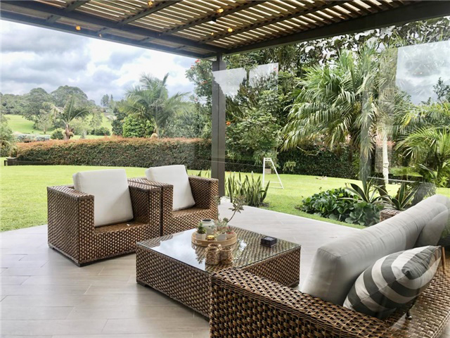Casa de 4 alcobas en venta en El Porvenir, Rionegro, 460 m² · foto 17 de 19
