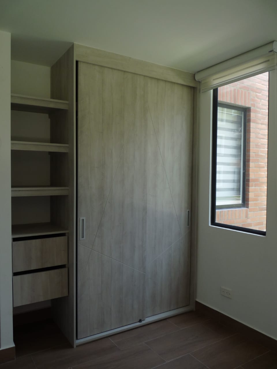 Apartamento de 3 alcobas en venta en Horizonte, Madrid, 81 m² · foto 3 de 16