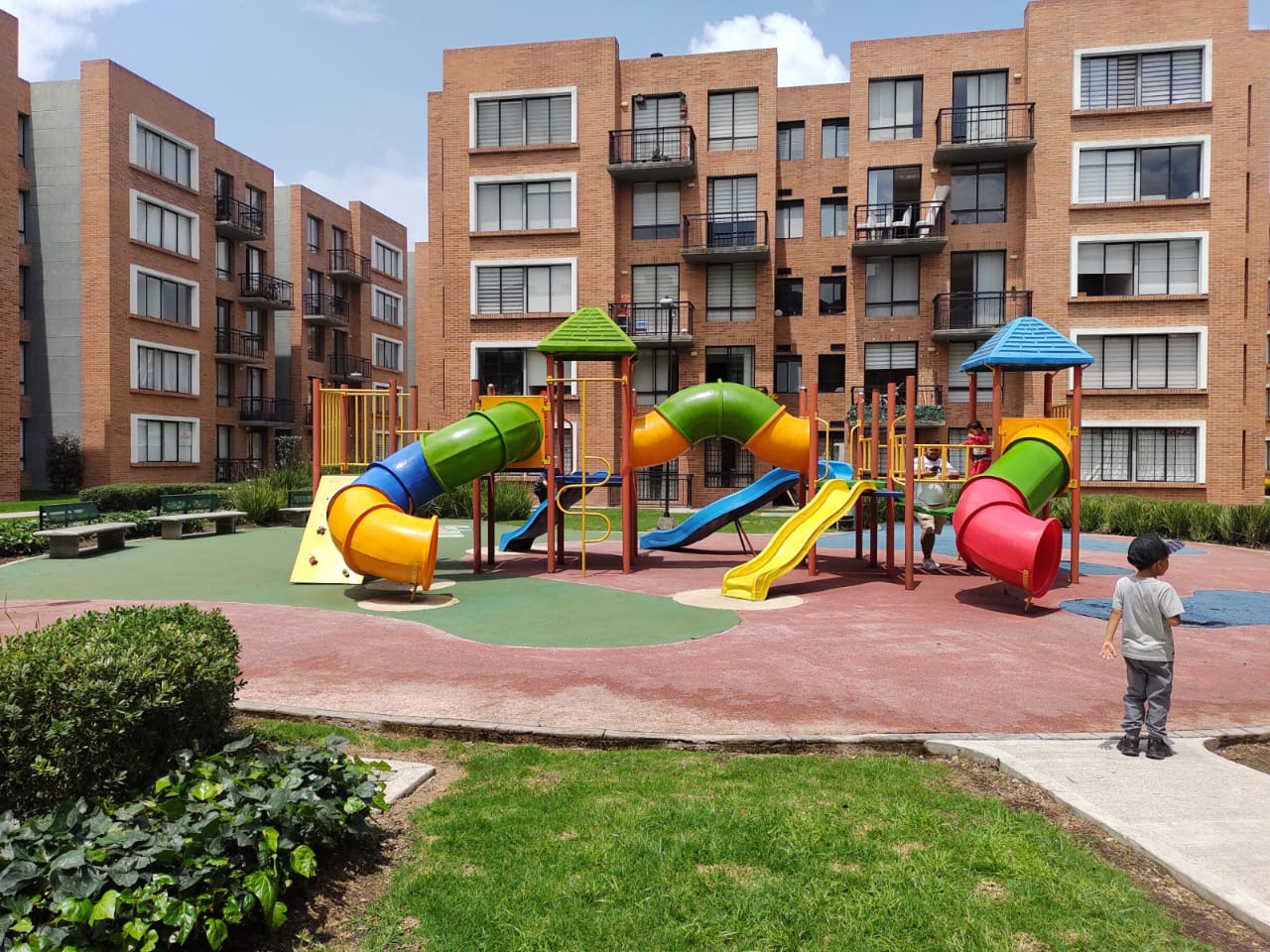 Apartamento de 3 alcobas en venta en Horizonte, Madrid, 81 m² · foto 4 de 16