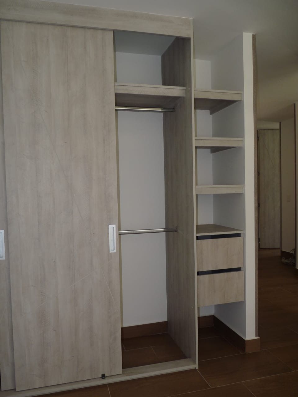 Apartamento de 3 alcobas en venta en Horizonte, Madrid, 81 m² · foto 8 de 16