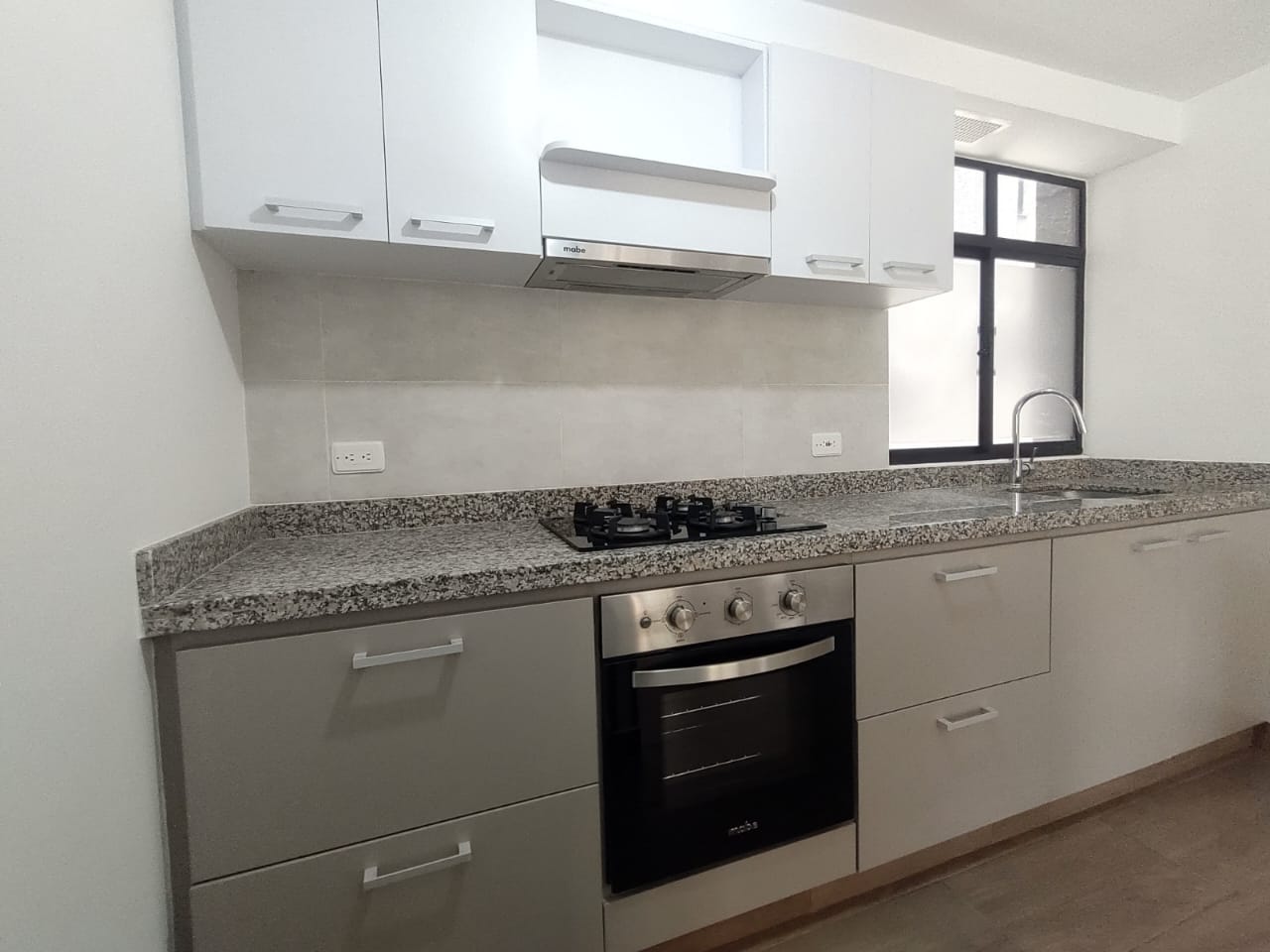 Apartamento de 3 alcobas en venta en Horizonte, Madrid, 81 m² · foto 9 de 16