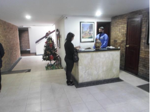 Apartamento de 3 alcobas en venta en Los Andes, Bogotá, 148 m² · foto 2 de 22