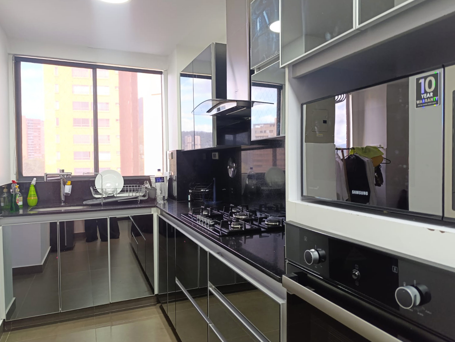 Apartamento en arriendo en Loma De Los Gonzalez, Medellín · foto 6 de 16