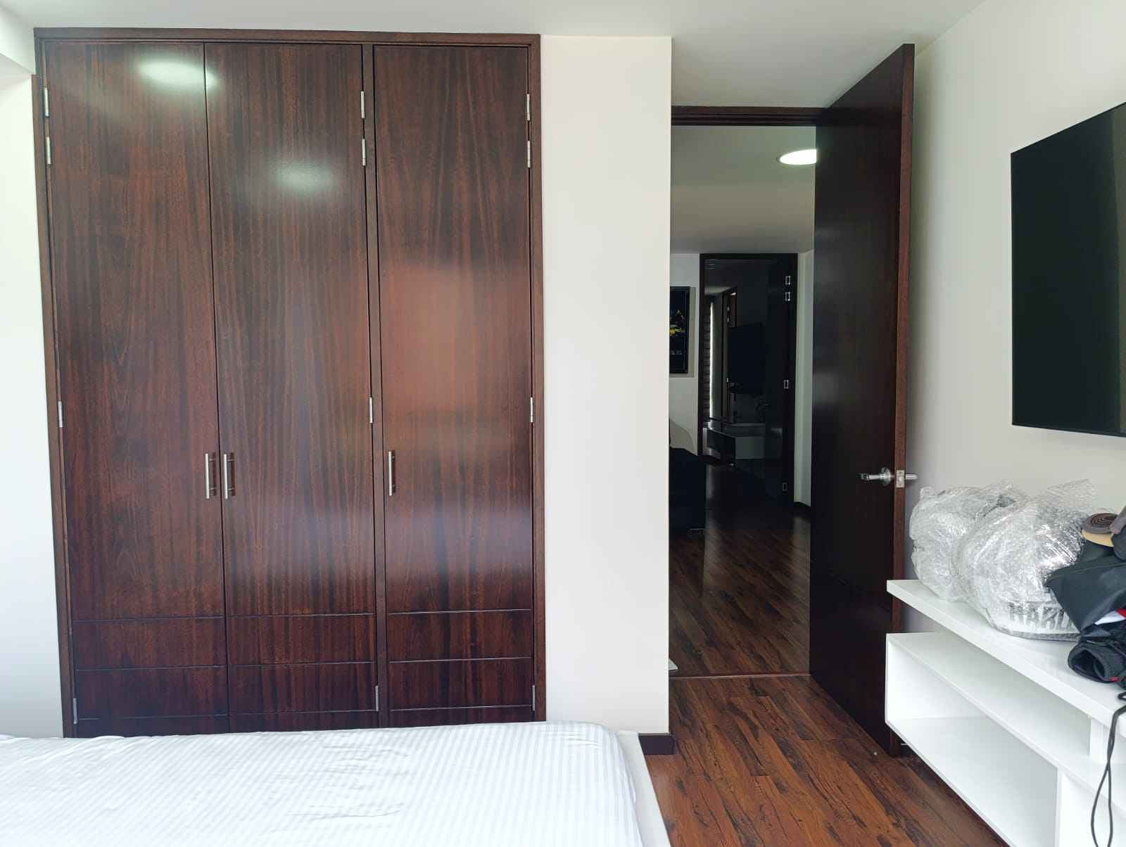 Apartamento en arriendo en Loma De Los Gonzalez, Medellín · foto 13 de 16