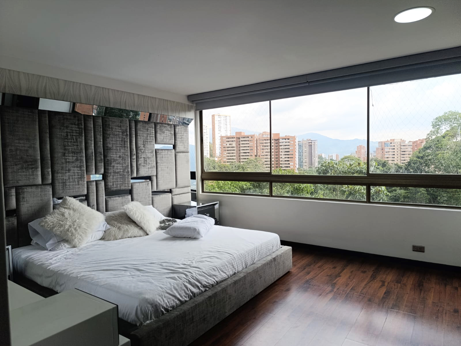 Apartamento en arriendo en Loma De Los Gonzalez, Medellín · foto 9 de 16