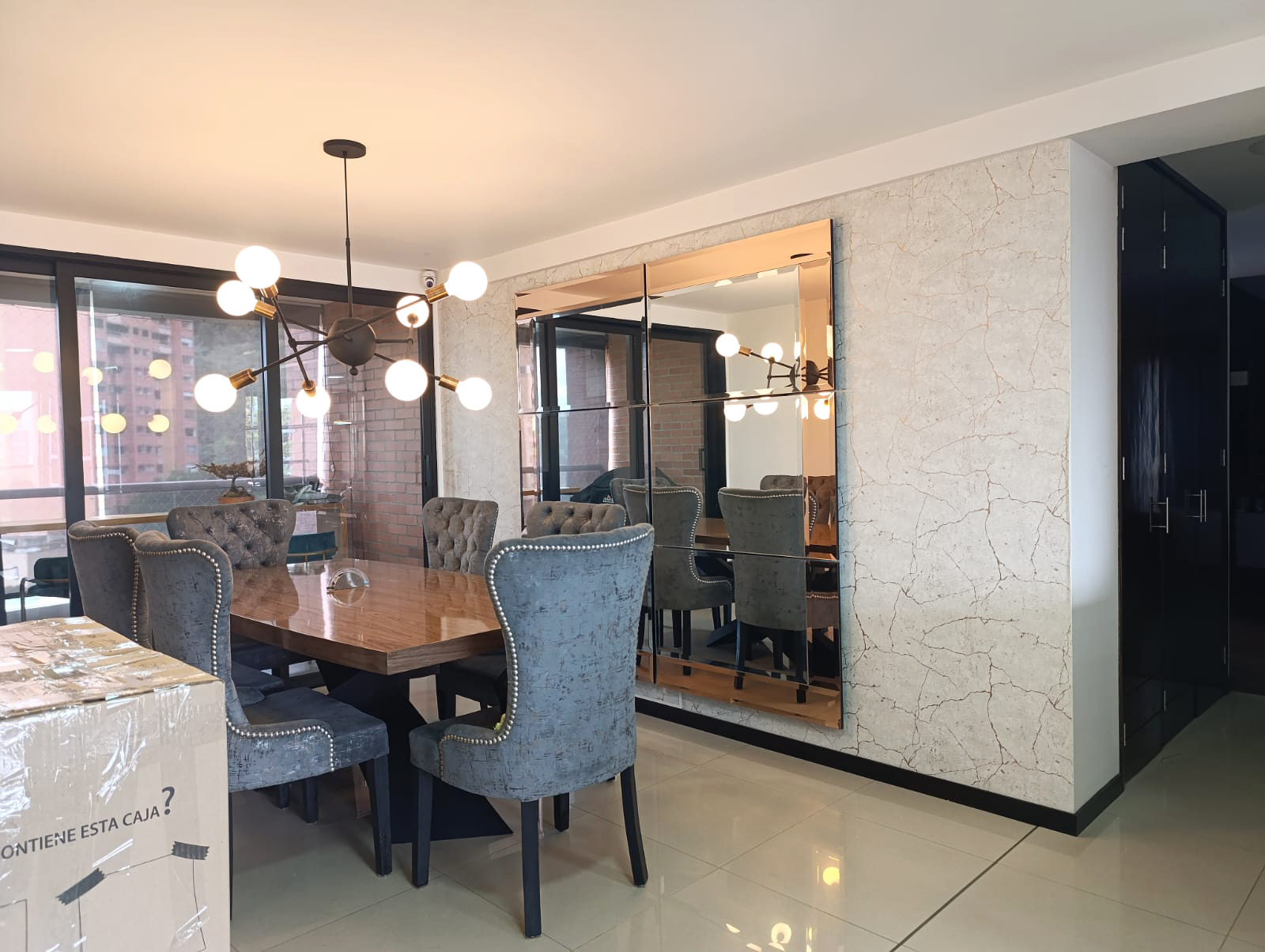 Apartamento en arriendo en Loma De Los Gonzalez, Medellín · foto 3 de 16