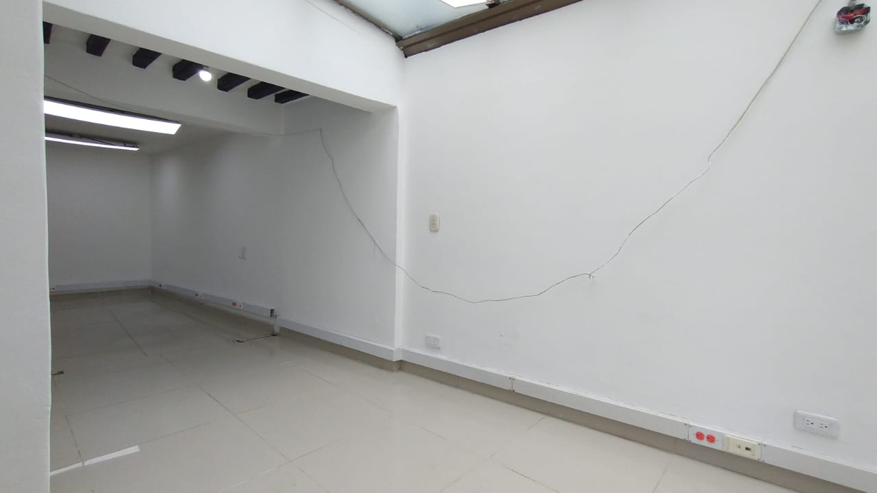 Casa de 3 alcobas en venta en Chicó Alto, Bogotá, 513 m² · foto 10 de 24