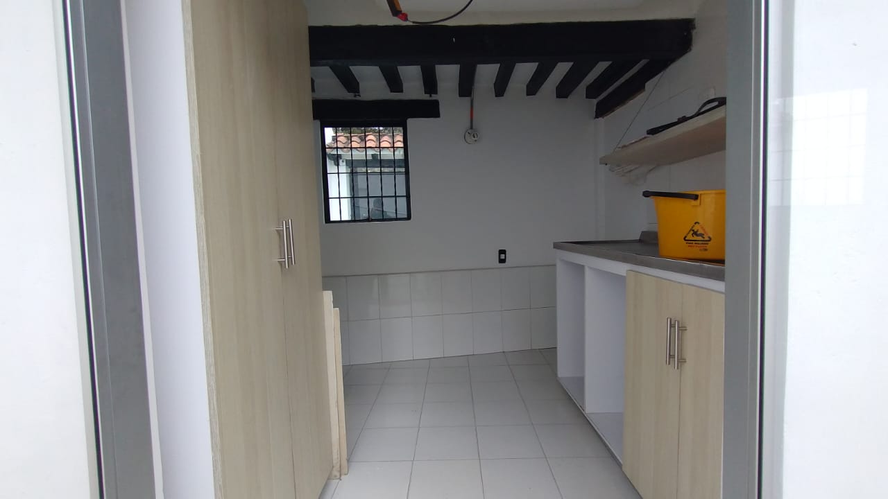 Casa de 3 alcobas en venta en Chicó Alto, Bogotá, 513 m² · foto 13 de 24
