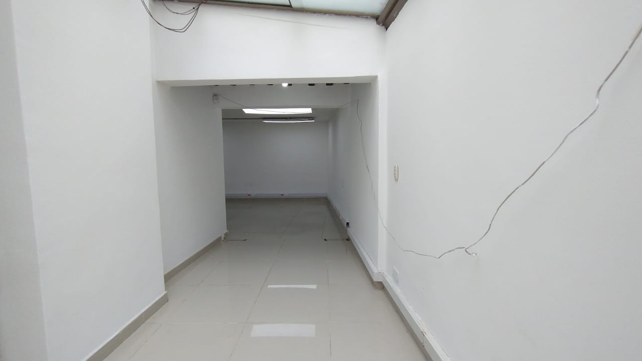 Casa de 3 alcobas en venta en Chicó Alto, Bogotá, 513 m² · foto 15 de 24