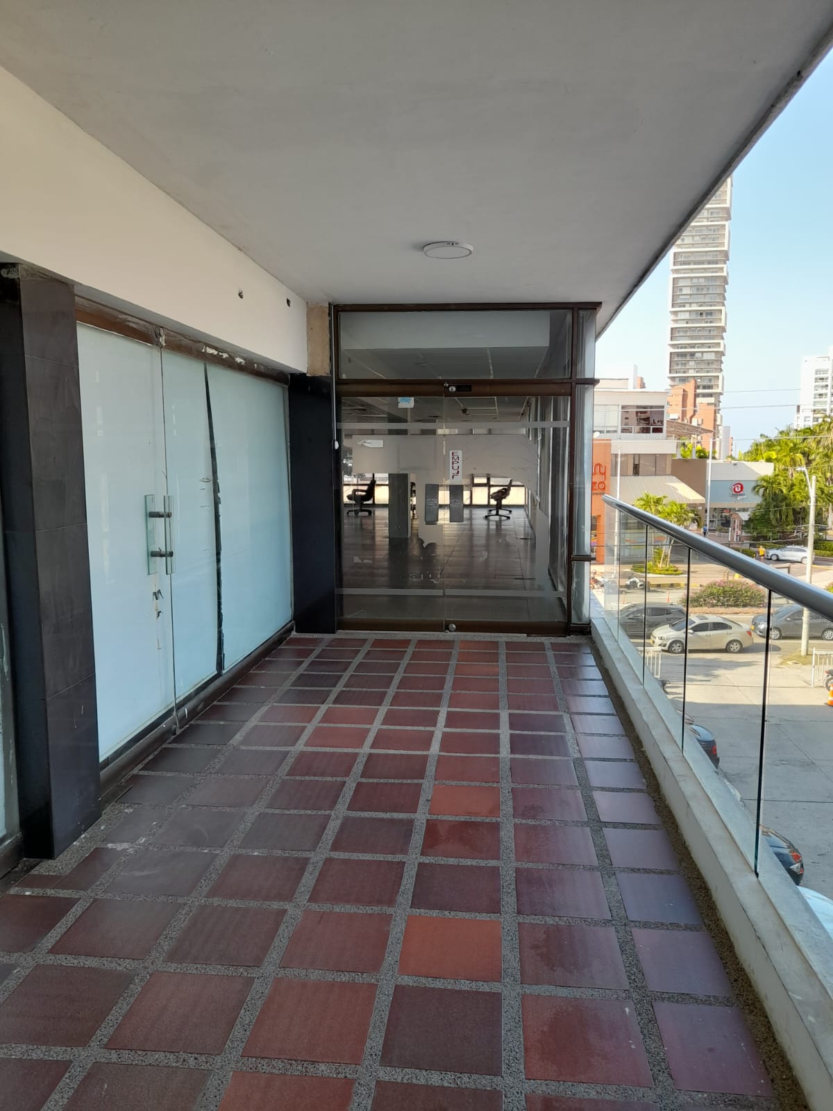 Oficina en arriendo en El Country, Barranquilla, 362 m² · foto 8 de 12