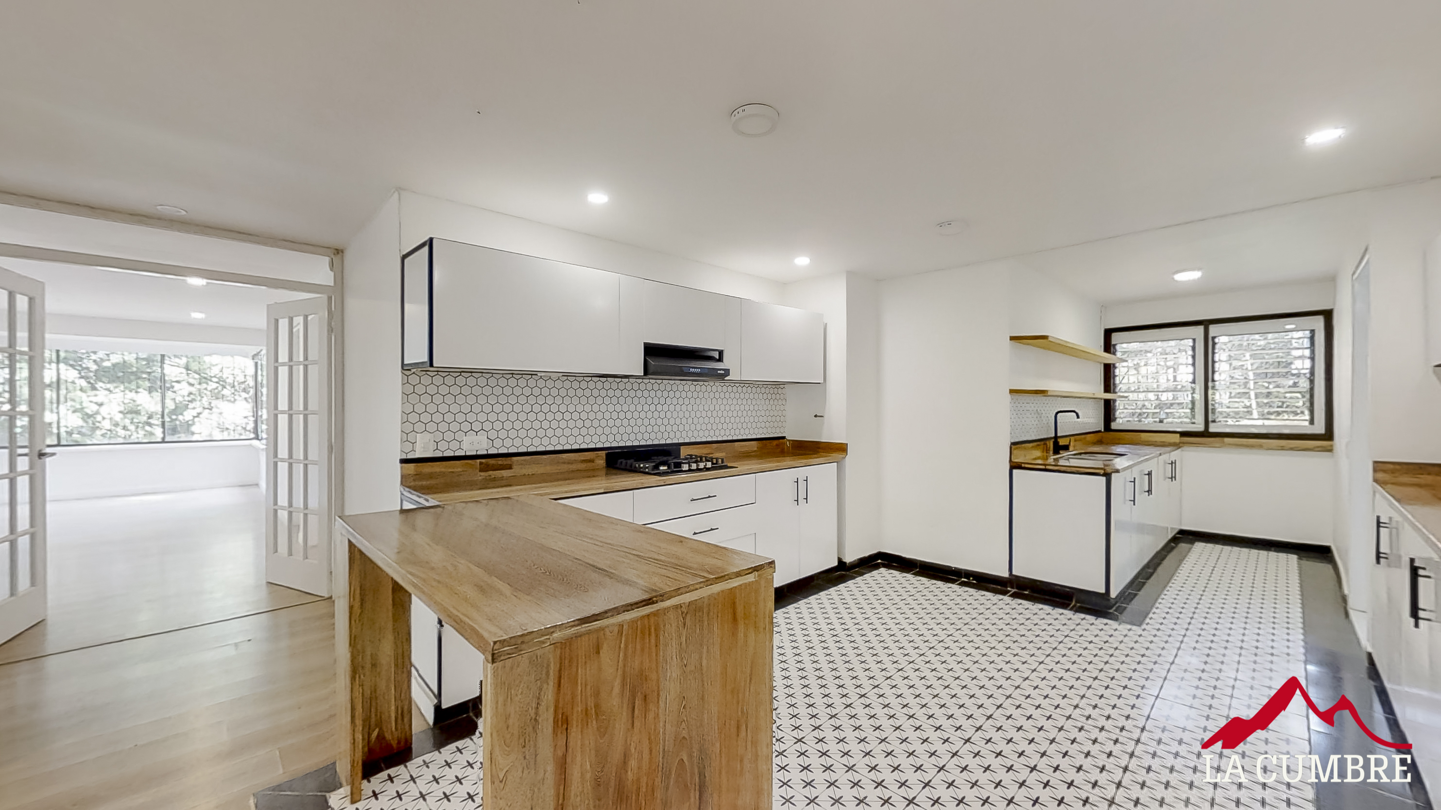 Apartamento de 3 alcobas en arriendo en Las Lomas, Medellín, 215 m² · foto 9 de 15