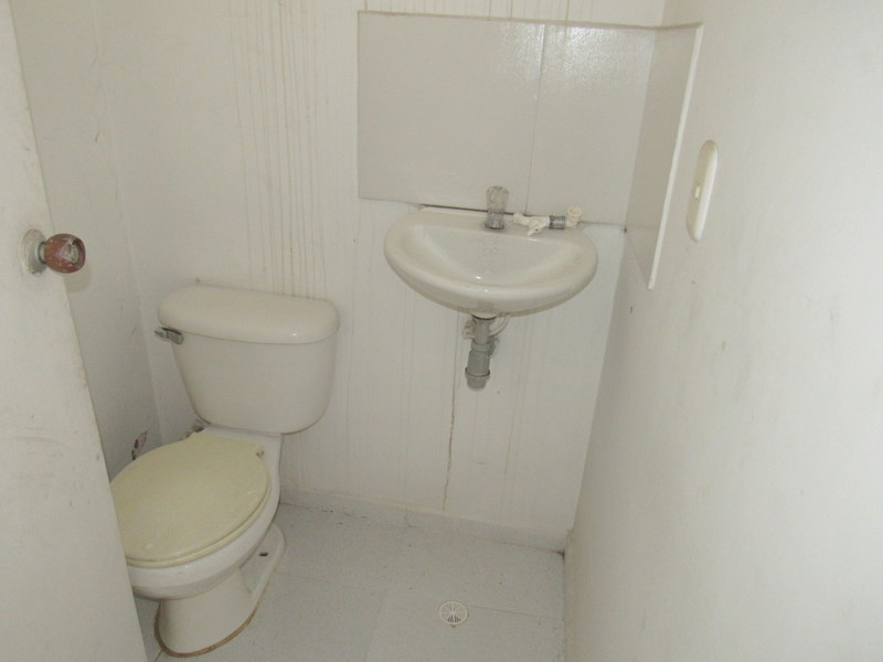 Local en arriendo en Casco Antiguo - Floridablanca, Floridablanca, 110 m² · foto 4 de 5