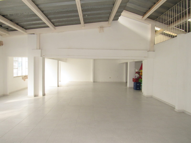 Local en arriendo en Casco Antiguo - Floridablanca, Floridablanca, 110 m² · foto 2 de 5