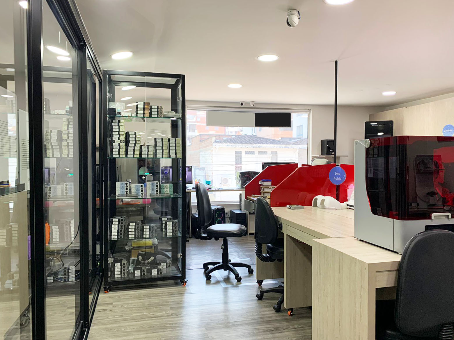 Oficina en arriendo en El Portal, Envigado, 240 m² · foto 9 de 14