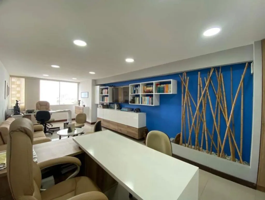 Oficina en venta en El Centro, Manizales, 39 m² · foto 2 de 10