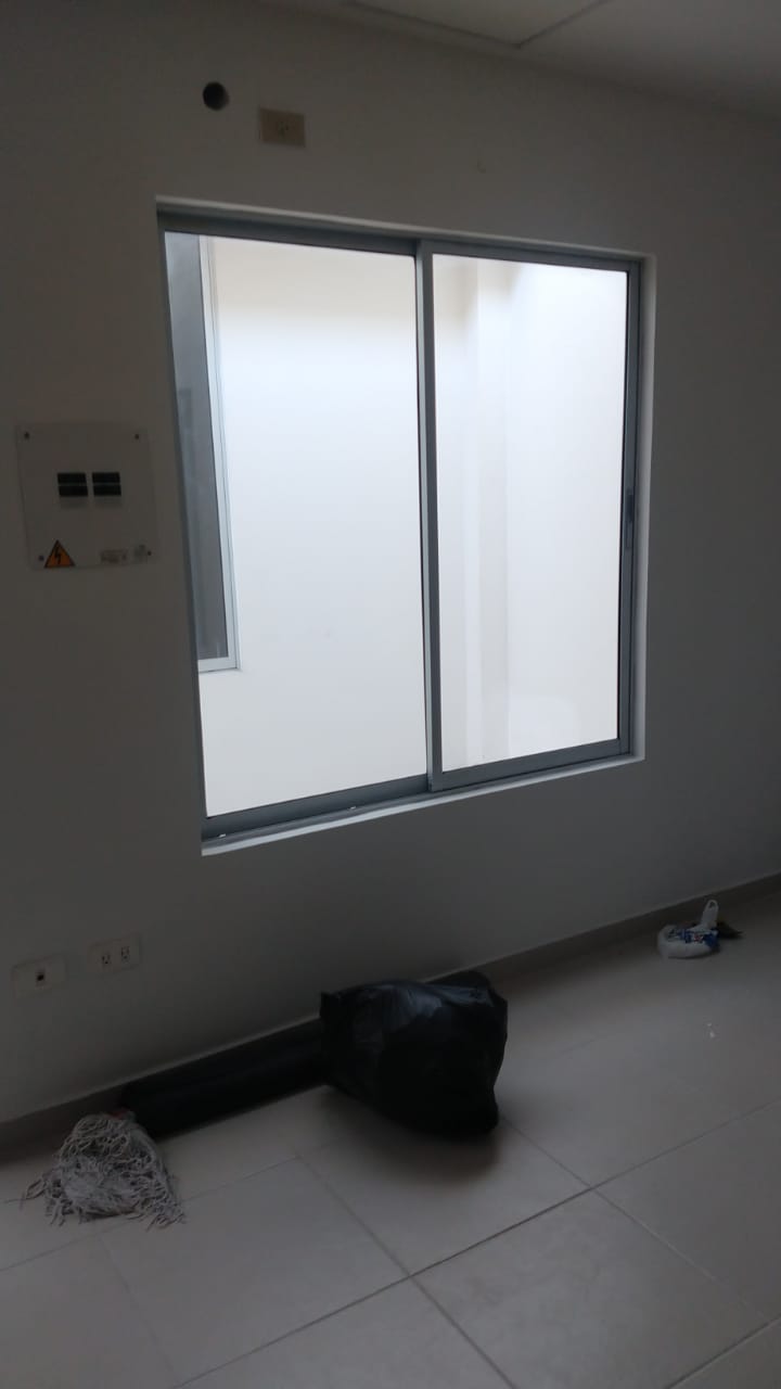 Oficina en arriendo en Centro, Bucaramanga, 25 m² · foto 2 de 5