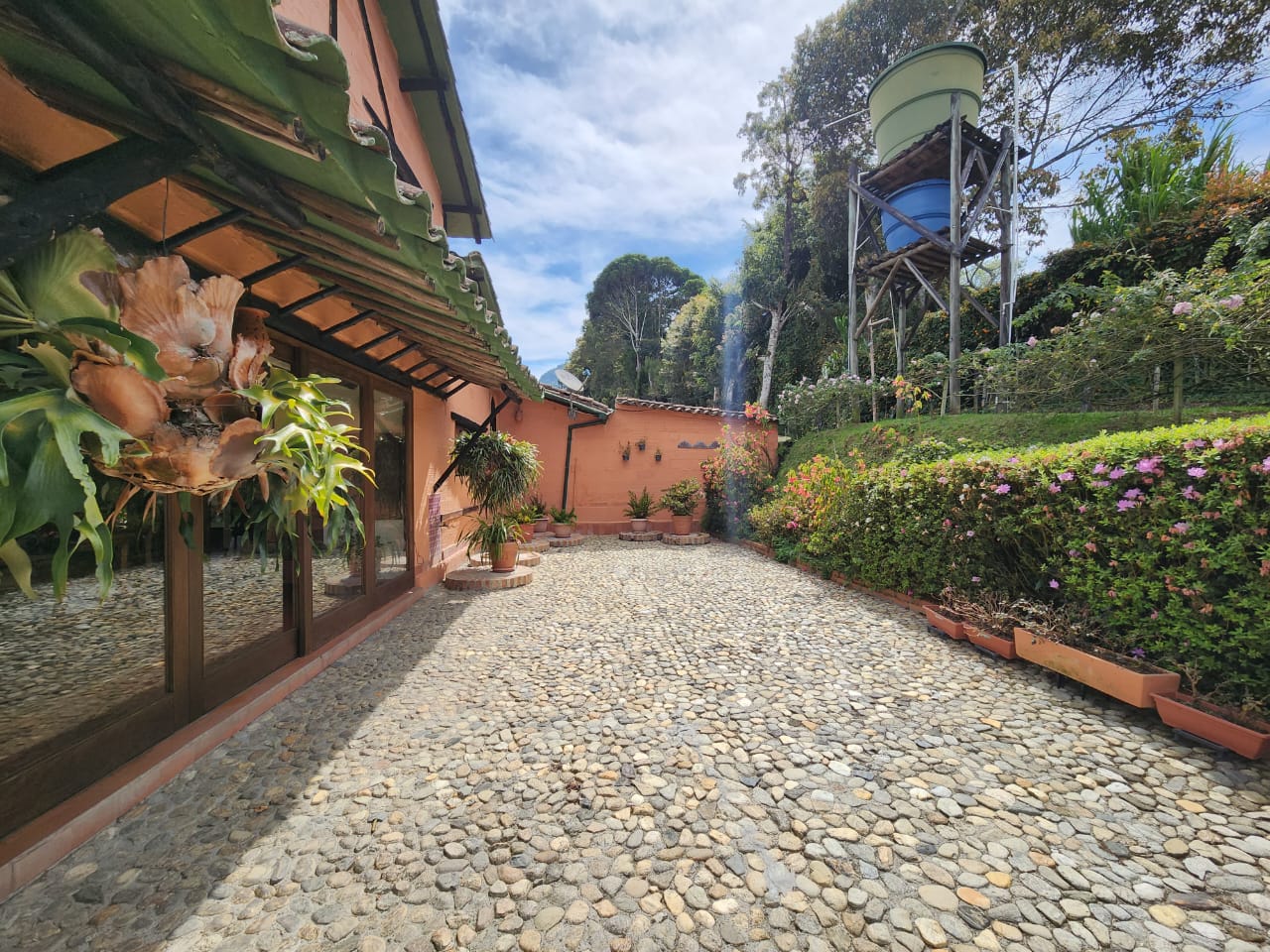 Finca en venta en Lomitas, La Ceja, 11960 m² · foto 19 de 24