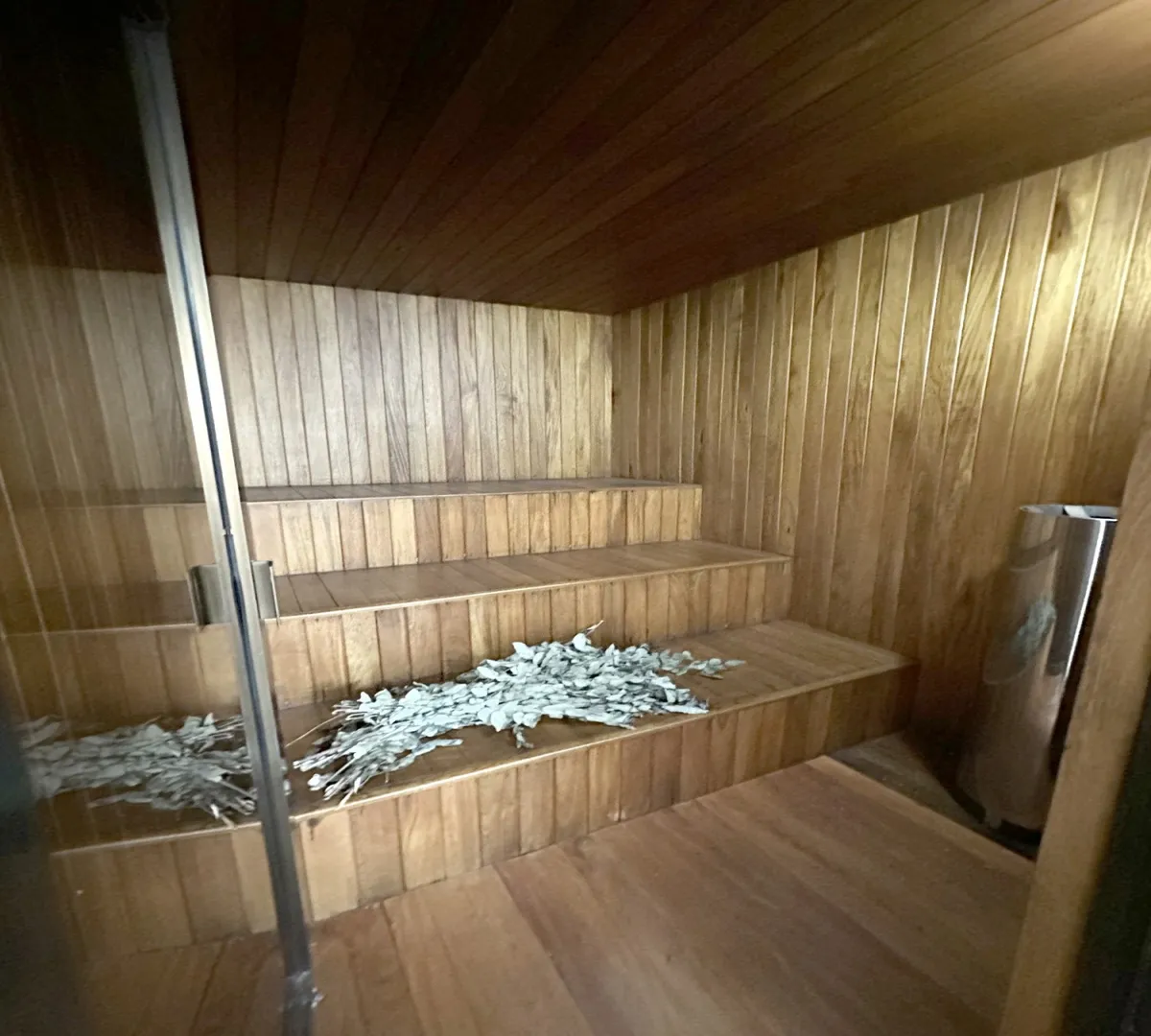 Casa de 5 alcobas en venta en San Lucas, Medellín, 470 m² · foto 14 de 24
