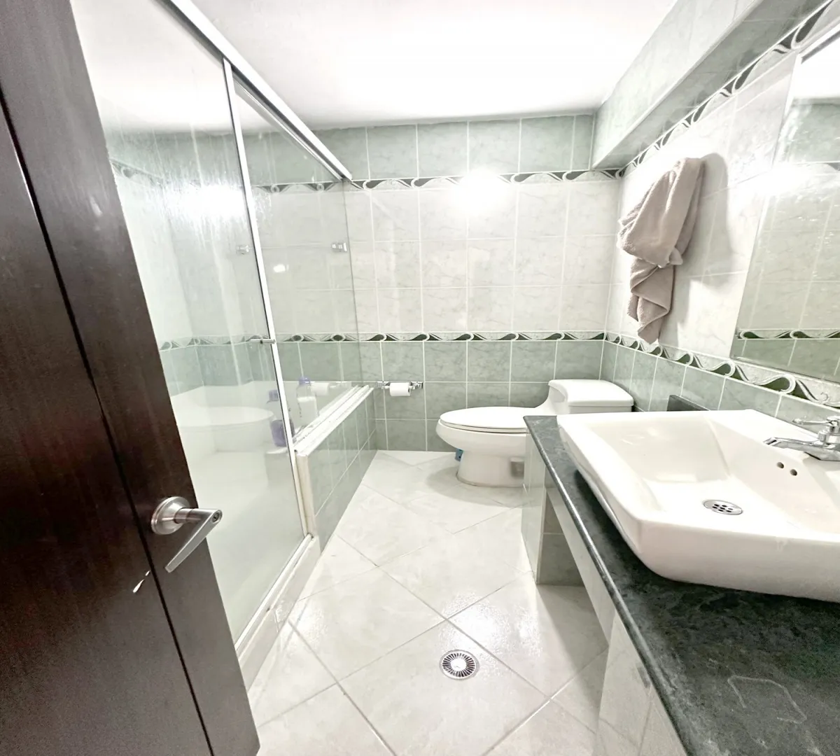 Casa de 5 alcobas en venta en San Lucas, Medellín, 470 m² · foto 24 de 24
