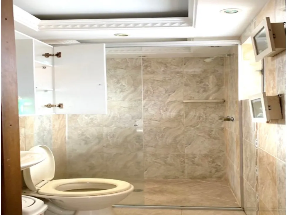 Apartamento de 5 alcobas en venta en Urbanizacion Manaos, Bello, 134 m² · foto 11 de 20