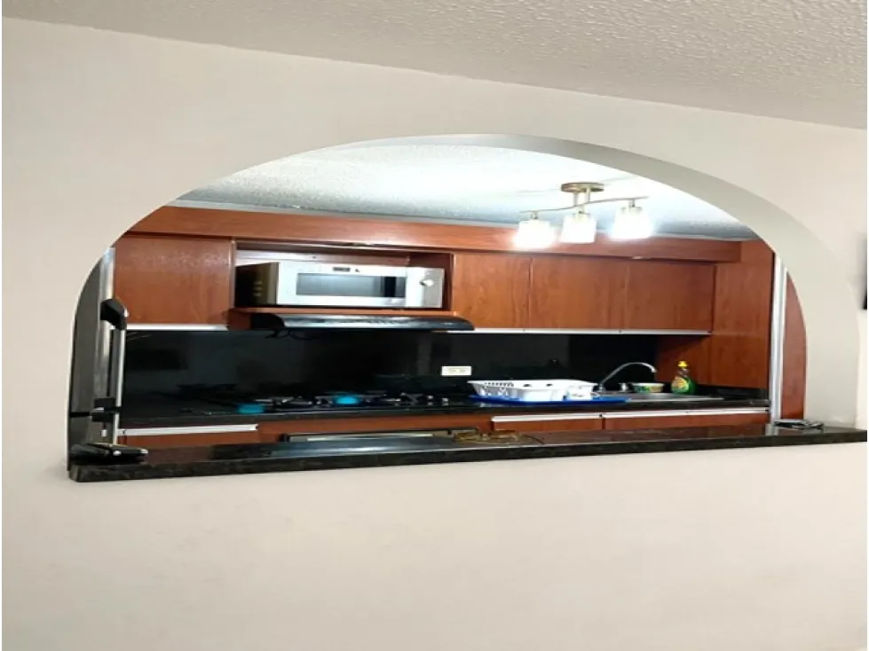 Apartamento de 5 alcobas en venta en Urbanizacion Manaos, Bello, 134 m² · foto 3 de 20