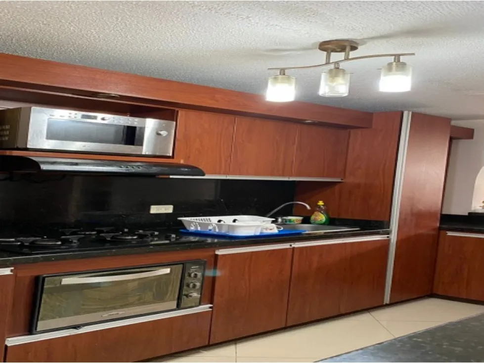 Apartamento de 5 alcobas en venta en Urbanizacion Manaos, Bello, 134 m² · foto 4 de 20