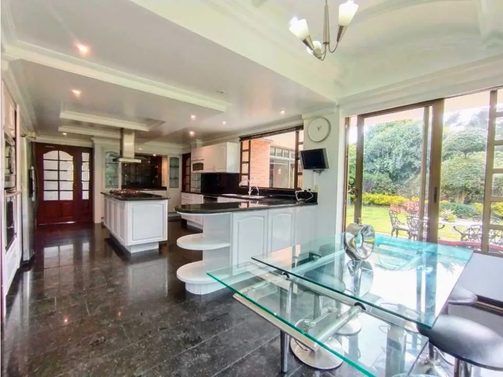 Casa de 5 alcobas en venta en Aposentos, Sopó, 355 m² · foto 12 de 24