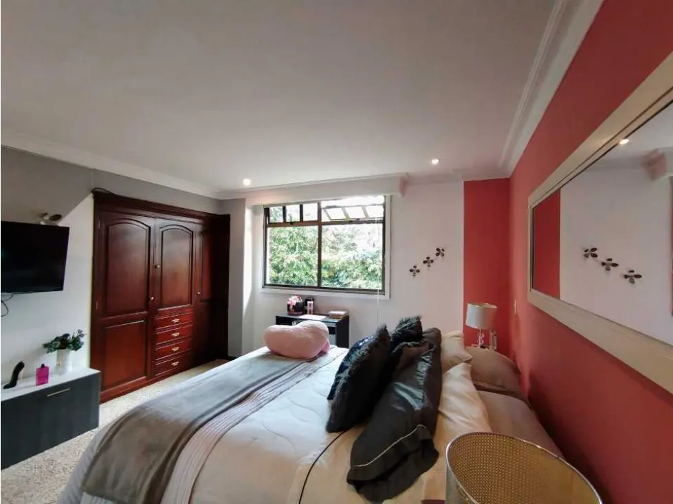 Casa de 5 alcobas en venta en Aposentos, Sopó, 355 m² · foto 20 de 24